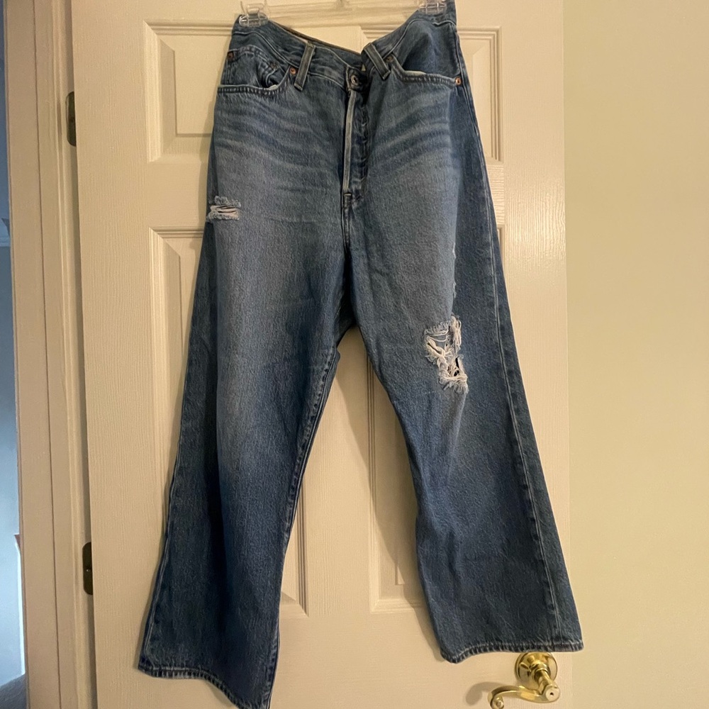 Levi’s Ribcage Straight Ankle Jeans